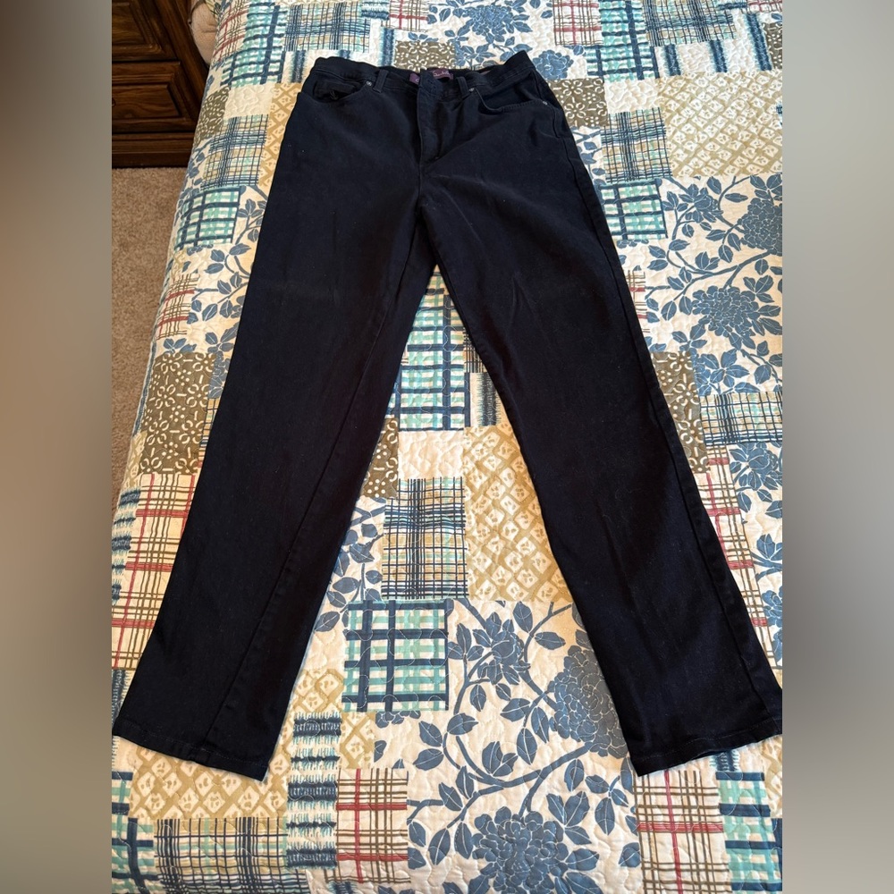 Gloria Vanderbilt Women’s Black Jeans